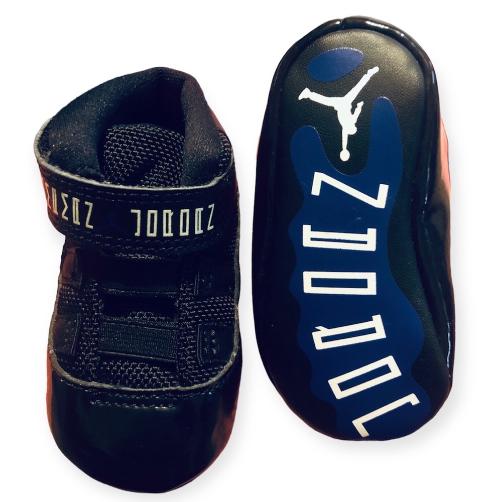 Nike Air Jordan 11 Crib/Bootie 'Space Jam'  378049-003  Baby Size 2C - Picture 4 of 5